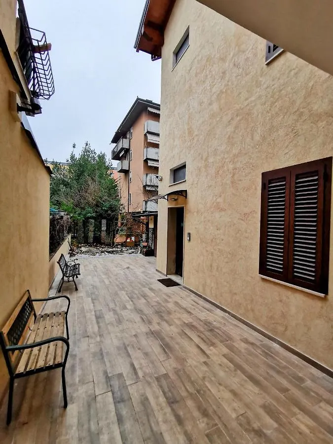House Verona Zen 公寓