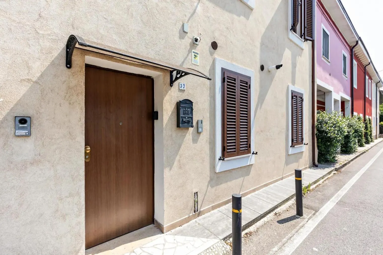 House Verona Zen 0*,